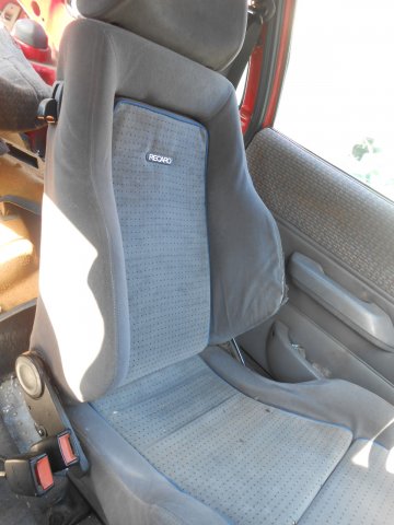 sedačky recaro
